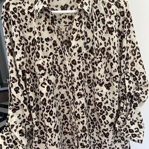 Animal Print Blouse XL Maurices Button Up Flowy Business Casual Chic Trending